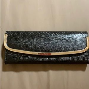 Black wristlet